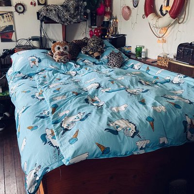 ̈sche ̈tztjanix Moin meine zuckerschnuten,ich hasse putzen,aber ich liiiieebe frische Bettwäsche,so,die nudeln sind fertig .