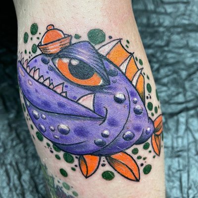 # tätowierung Schecht gelaunter unterbissfisch für den basti…💜🧡💜🧡💜🧡💜was für ein schöner tag