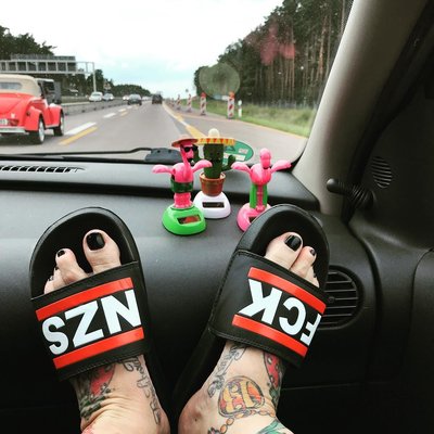 Was für ein perfektes Wochenende mit freunden♥️⚓️♥️im stau zukkelt mich der beste mann der Welt tu hus,euch zuckerschnuten noch n nice...