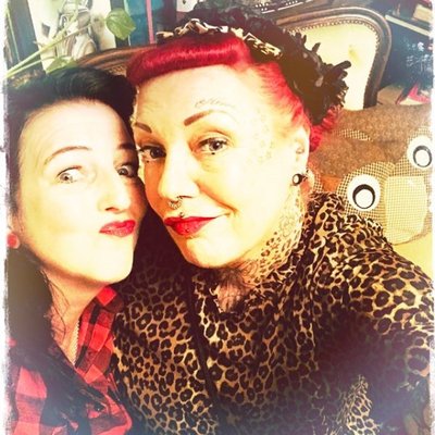 Es war mir eine grosse freude,danke an ,endlich wieder knutschen❤️❤️❤️