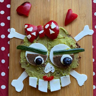 Moin wir wünschen gute laune und gaaannz viel liebe♥️💀♥️💀♥️