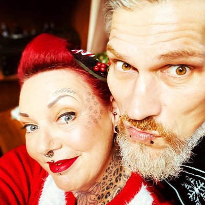 Was für ein Spaß,mehr bilder folgen morgen meine lieben♥️🌲⛸♥️🌲⛸