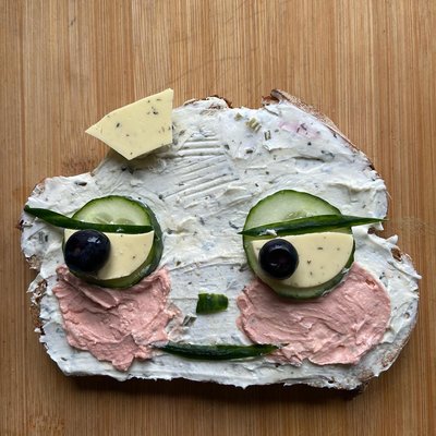 Moin so wie unser himmel heute in Hamburg ist auch unser brot😂😂😂😂😂schönen Wochenstart⚓️🥶⚓️