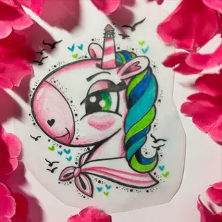 Tattoo-Entwurf von Tschiggy mit einem Einhorn im Bubblegum-Art-Stil