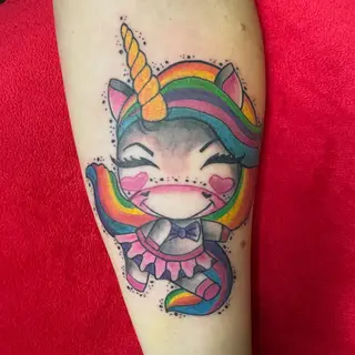 Tattoo-Entwurf von Tschiggy mit einem Einhorn im Bubblegum-Art-Stil