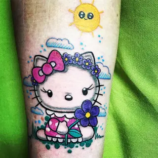 Tattoo von Tschiggy mit Hello Kitty im Bubblegum-Art-Stil