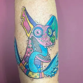 Tattoo von Tschiggy mit einem Hund im Bubblegum-Art-Stil
