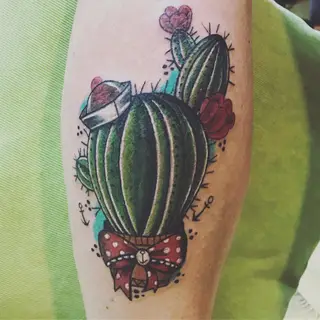 Tattoo von Tschiggy mit einem Kaktus im Bubblegum-Art-Stil