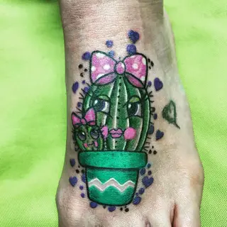 Tattoo von Tschiggy mit einem Kaktus im Bubblegum-Art-Stil