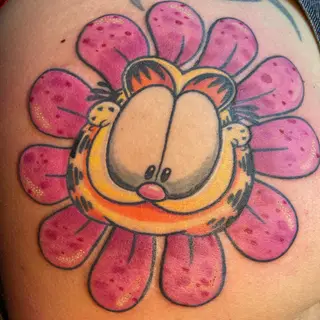 Tattoo von Tschiggy mit einer Katze im Bubblegum-Art-Stil