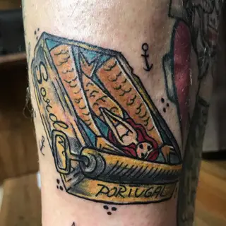Tattoo von Tschiggy mit einer Meerjungfrau im Bubblegum-Art-Stil