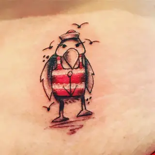 Tattoo von Tschiggy mit einer Möwe und einem Anker im Bubblegum-Art-Stil
